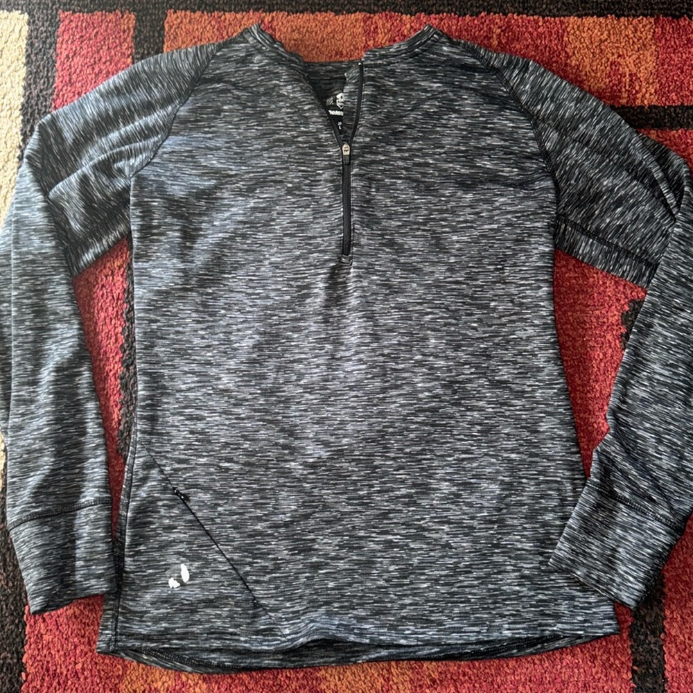 DeMarini Women’s 1/4 Zip Pullover,‎ Size M In Black